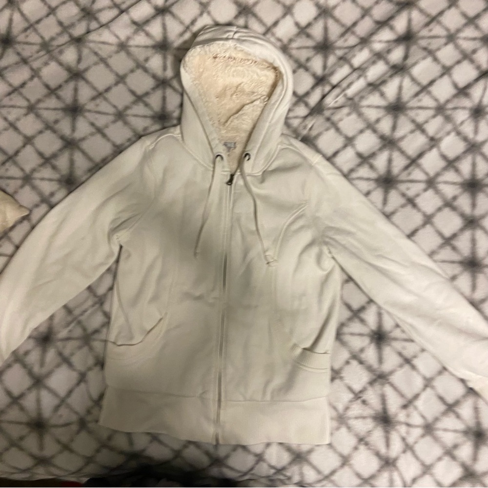 Old Navy Warm Zip up Faux fur lined white